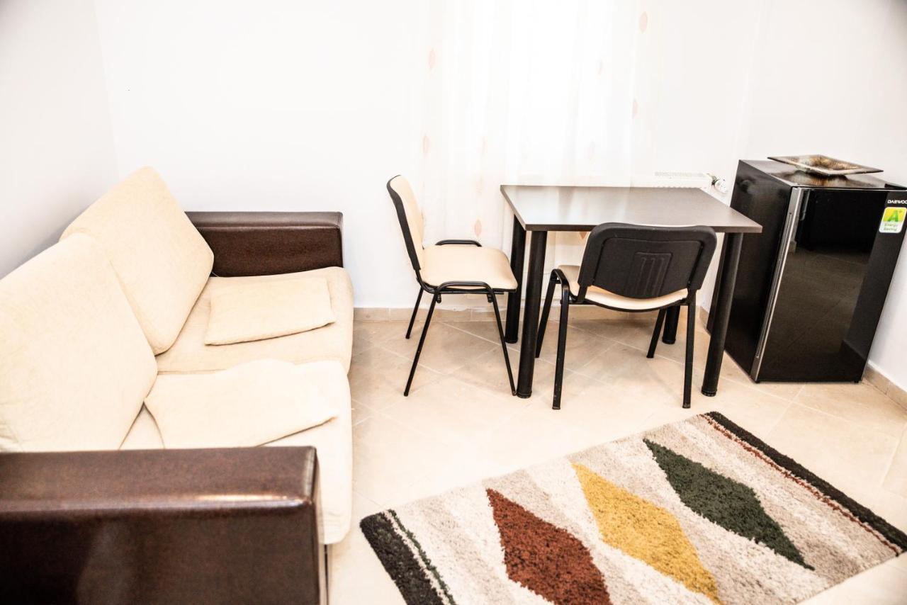 Club Onix Apartments Нептун Экстерьер фото