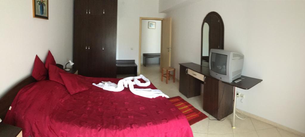 Club Onix Apartments Нептун Экстерьер фото