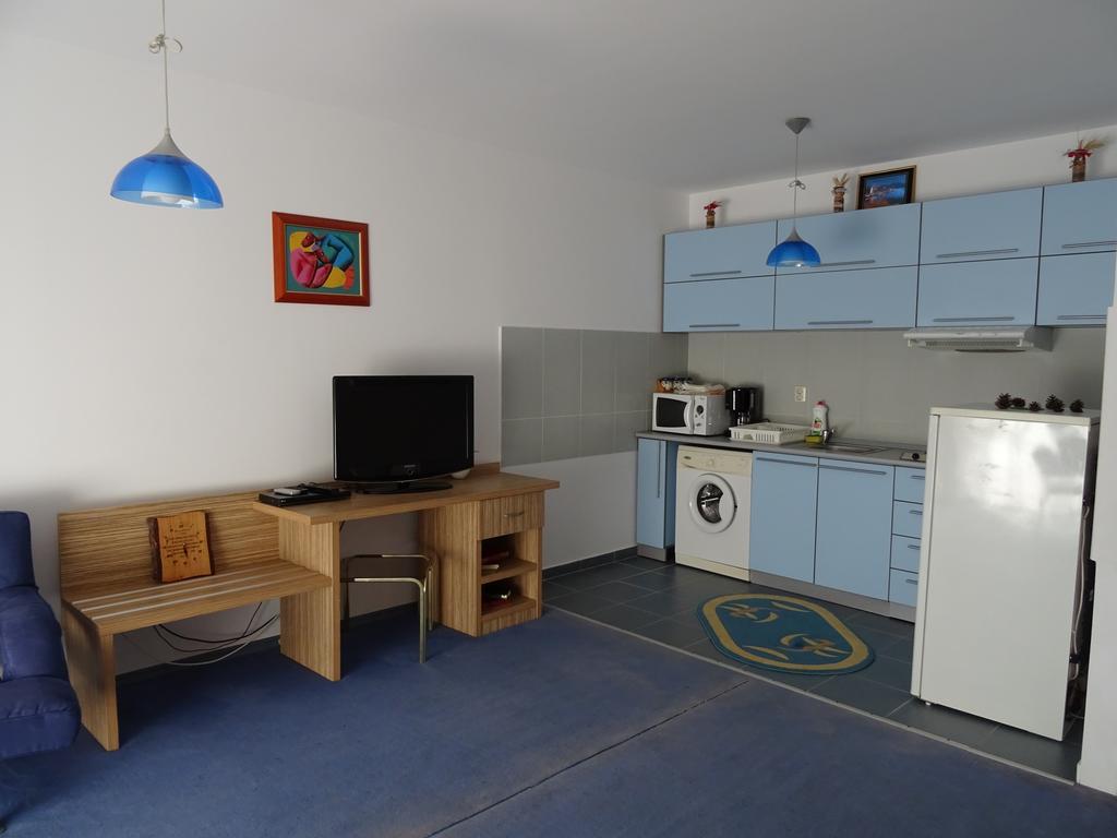 Club Onix Apartments Нептун Экстерьер фото